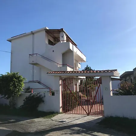 Casa vacanze Sole Rosso *