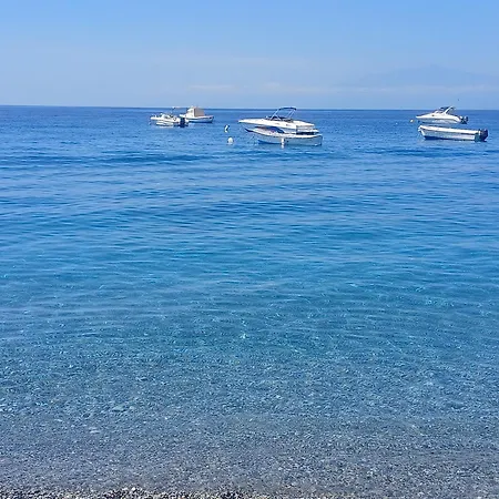 Sole Rosso Casa vacanze Saline Joniche
